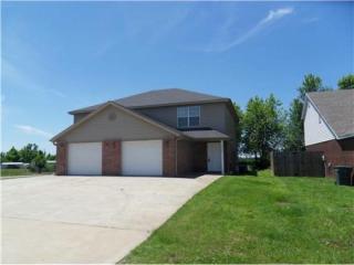 2403 Jeremiah Pl, Fayetteville AR  72704-8649 exterior