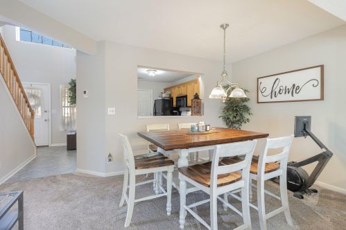 411 Springmill Dr, Newport KY  41076-1947 exterior