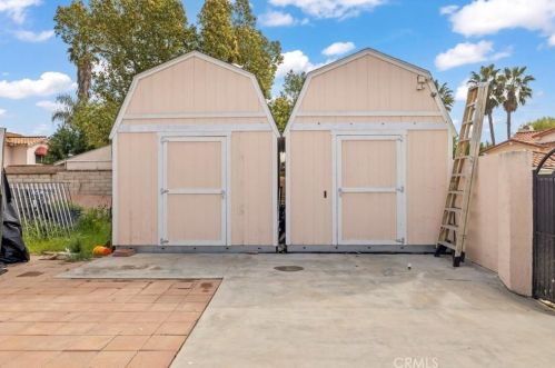 1308 Helen Ave, Ontario CA  91762-1033 exterior