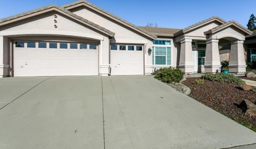 9247 Brown Rd, Elk Grove CA  95624-3917 exterior