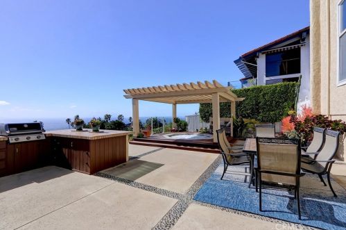 30525 Rhone Dr, Rancho Palos Verdes CA  90275-5742 exterior