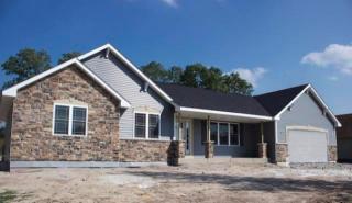 2156 Ravenswood Rd, Lyons, WI 53105-7775