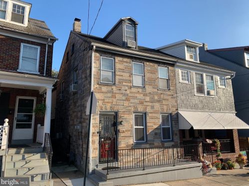 448 Vine St, Lancaster, PA 17603-5242