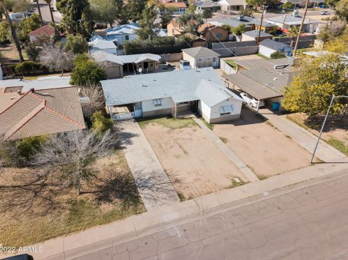 2930 17 Ave, Phoenix AZ exterior