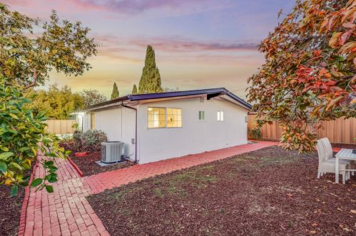 774 Lakewood Dr, Sunnyvale CA  94089-2505 exterior