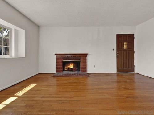 2771 Beatrice St, San Diego CA 92139-2442 exterior