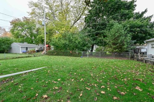 613 97, Milwaukee WI 53225-2503 exterior