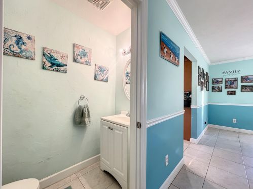 1726 Berkshire Blvd, Fort Pierce FL 34952-7112 exterior