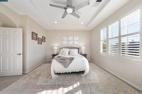 1733 Campanula Dr, San Ramon CA  94582-5155 exterior