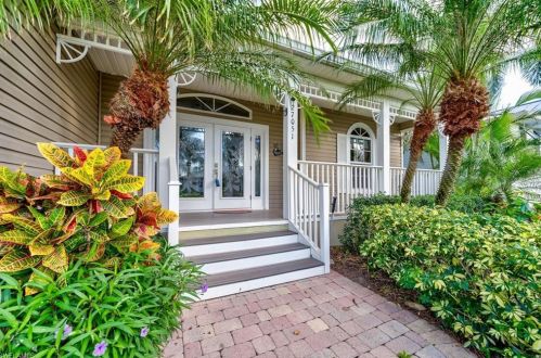 27051 Flamingo Dr, Bonita Springs, FL 34135-4453
