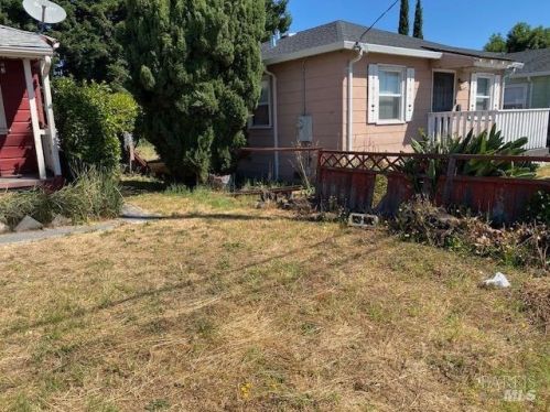 931 105th Ave, Oakland, CA 94603-3120