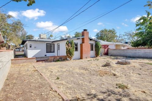 44035 Cedar Ave, Lancaster CA  93534-4422 exterior