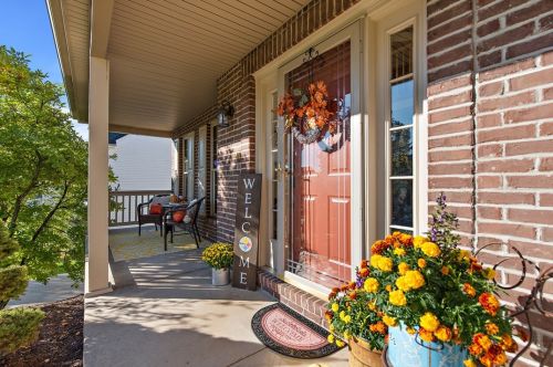 1407 Christa Ct, Sewickley, PA 15143-8578