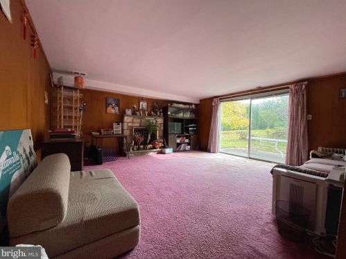 1769 Farmview Rd, Prospectville PA 19002-2910 exterior