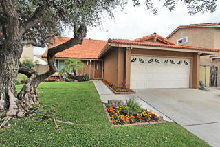 13423 Lucas Pl, Artesia, CA 90703-1425
