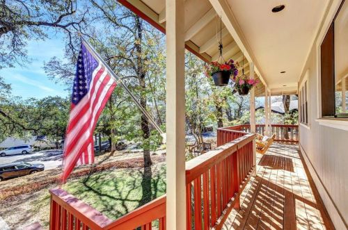 17790 Hitch Ct, Lake Wildwood, CA 95946-9648