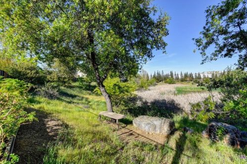 392 Illsley Way, Folsom CA  95630-8427 exterior