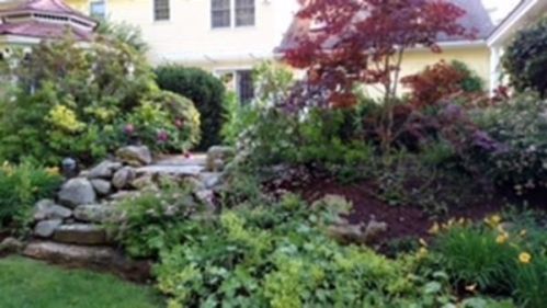 33 Buehler Rd, Bedford MA  01730-1127 exterior