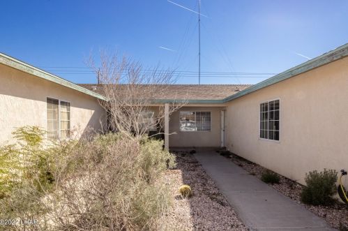 3520 Tomahawk Dr, Lake Havasu City AZ  86406-8614 exterior