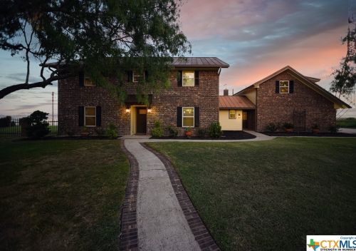 8 Las Brisas Pl, Green Lake, TX 77979-4924