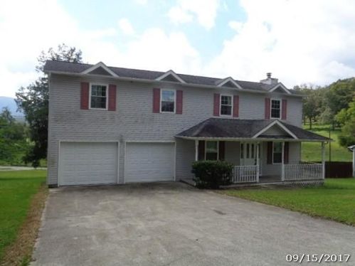 126 Crescent Ln, Jacksboro TN  37757-3920 exterior