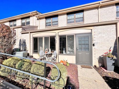 2882 Whitemarsh Pl, Macungie, PA 18062-1408