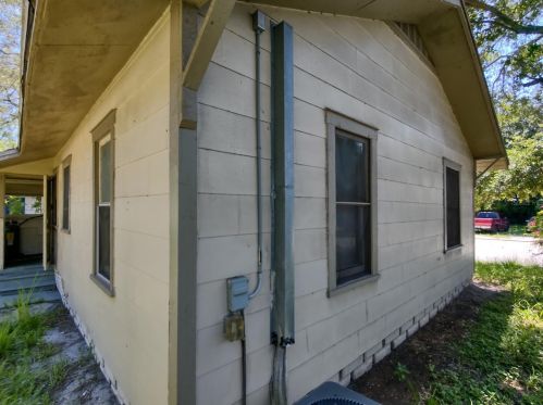 2034 Auburn St, Saint Petersburg, FL 33712-3016