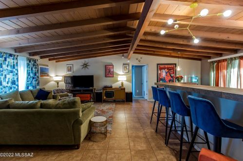 6744 Koralee St, Tucson AZ  85710-1033 exterior