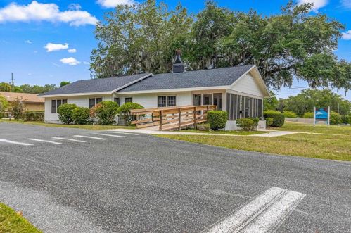 1008 2nd St, Ocala, FL 34471-2322