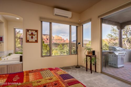 215 Calle Francesca, Sedona AZ 86336-4761 exterior