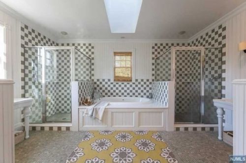 640 Ridgewood Ave, Ridgewood NJ  07450-3311 exterior