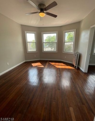 322 Clinton St, East Orange NJ  07018-2522 exterior