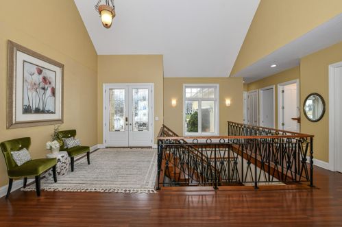 5038 Bayfield Dr, Waterford, WI 53185-3377
