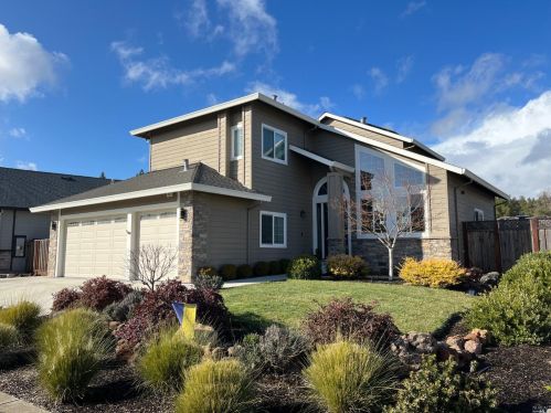 711 Jean Marie Dr, Santa Rosa, CA 95403-1491