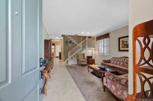 26841 Nautical Ln, Santa Clarita, CA 91355-1633