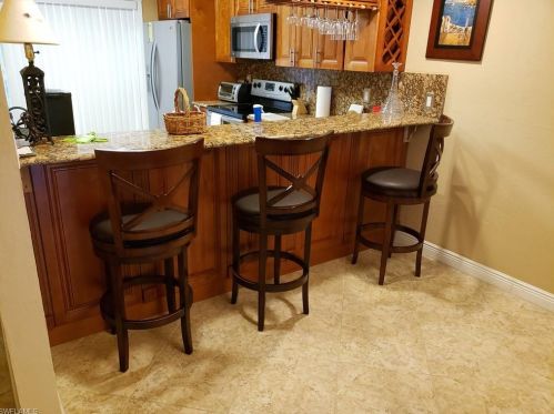 4031 Ice Castle Way, Naples, FL 34112-5091