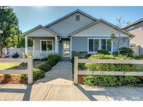 1022 20th Ave, Battle Ground, WA 98604-4238