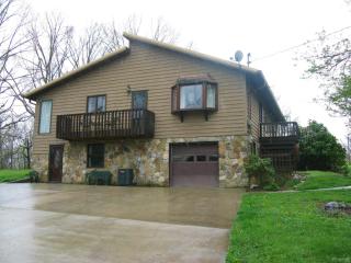 80 Lincoln St, Crossville, TN 38572-1760
