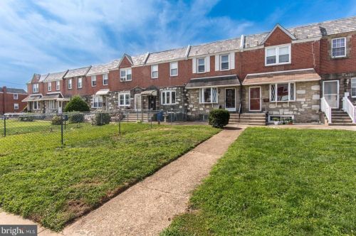 3144 Gilham St, Philadelphia, PA 19149-3124