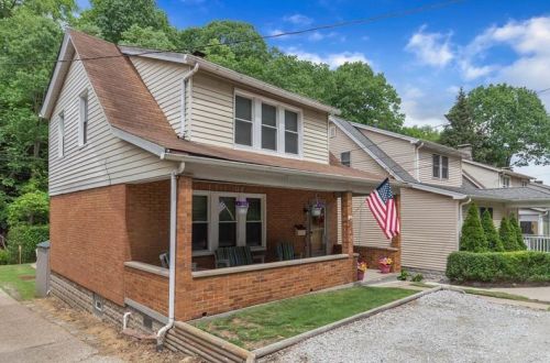216 Provost Rd, Pittsburgh, PA 15227-1038