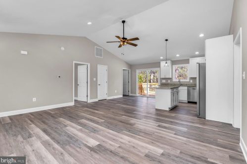 211 Erica Dr, Montross VA  22520-4154 exterior