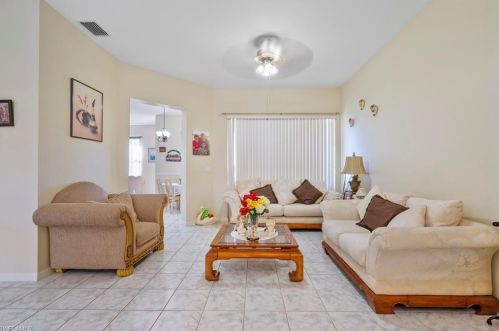 853 Grand Rpd Blvd, Naples FL 34120-4428 exterior