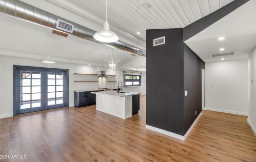 7520 Cambridge Ave, Scottsdale, AZ 85257-1510