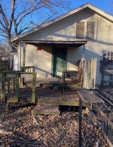 1201 5th St, Bonham TX  75418-4510 exterior