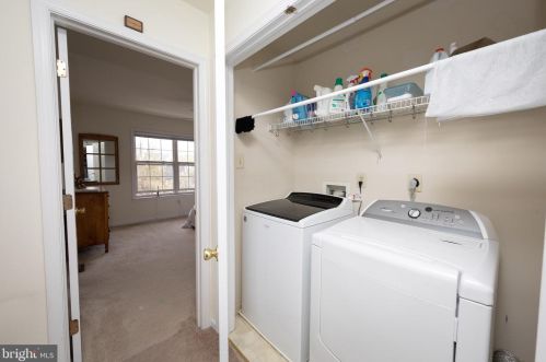 201 Carol Ct, Lansdale PA 19446-1576 exterior