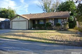 5764 Hollyhurst Way, Sacramento, CA 95823-5212