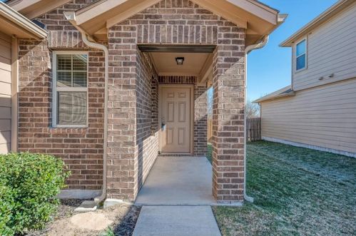 616 Pinnacle Dr, Georgetown TX  78626 exterior