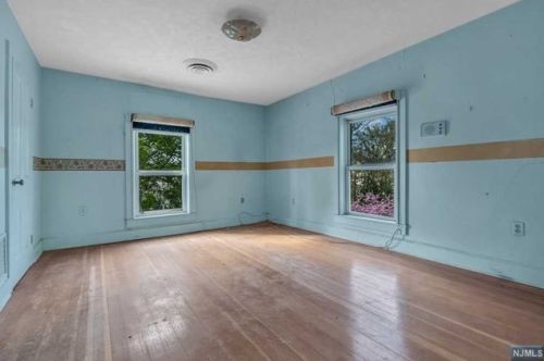 119 Belvidere Ave, Washington NJ  07882-1402 exterior