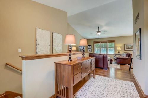 299 Lapham St, Oconomowoc, WI 53066-3073