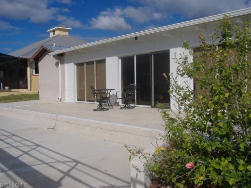 2355 Banana St, Saint James City FL  33956-2072 exterior